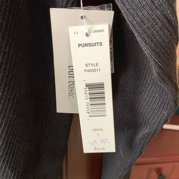 NWT Women’s pursuits, ltd. black ribbed sweater. Size L - Picture 2 of 5